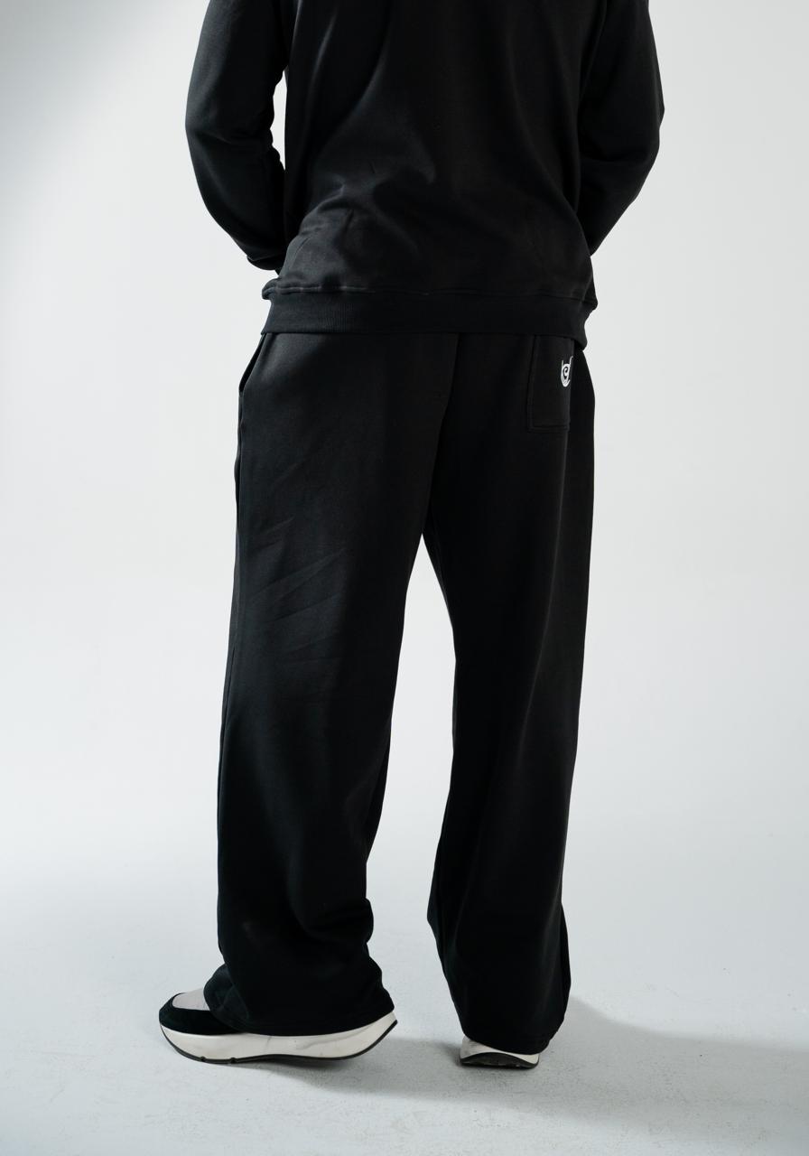 BLACK COTTON SWEATPANTS WITH FUR-LINED INTERIOR