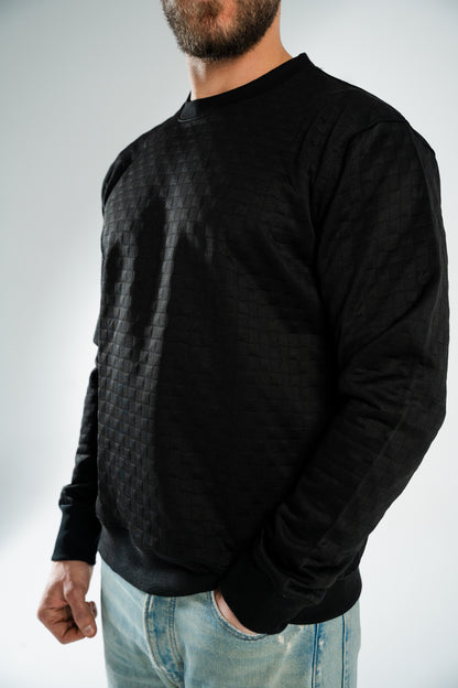 BLACK LONG-SLEEVE SWEATSHIRT