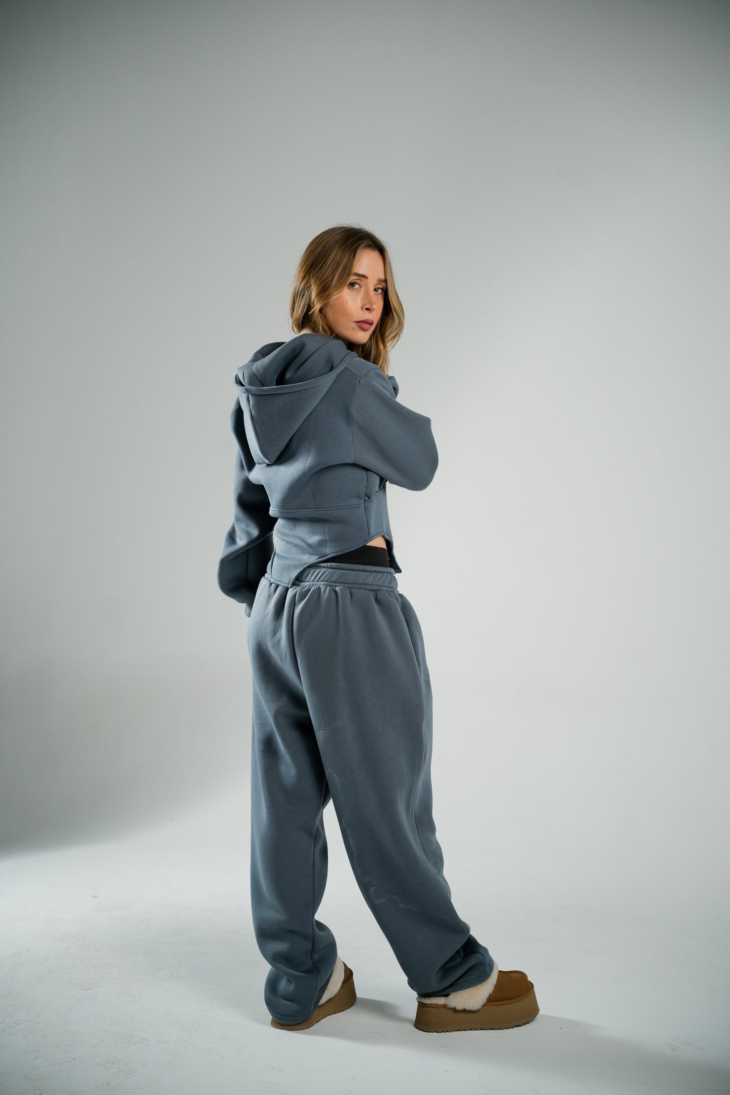 GREY CROPPED JACKET