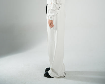 WHITE COTTON SWEATPANTS WITH FUR-LINED INTERIOR