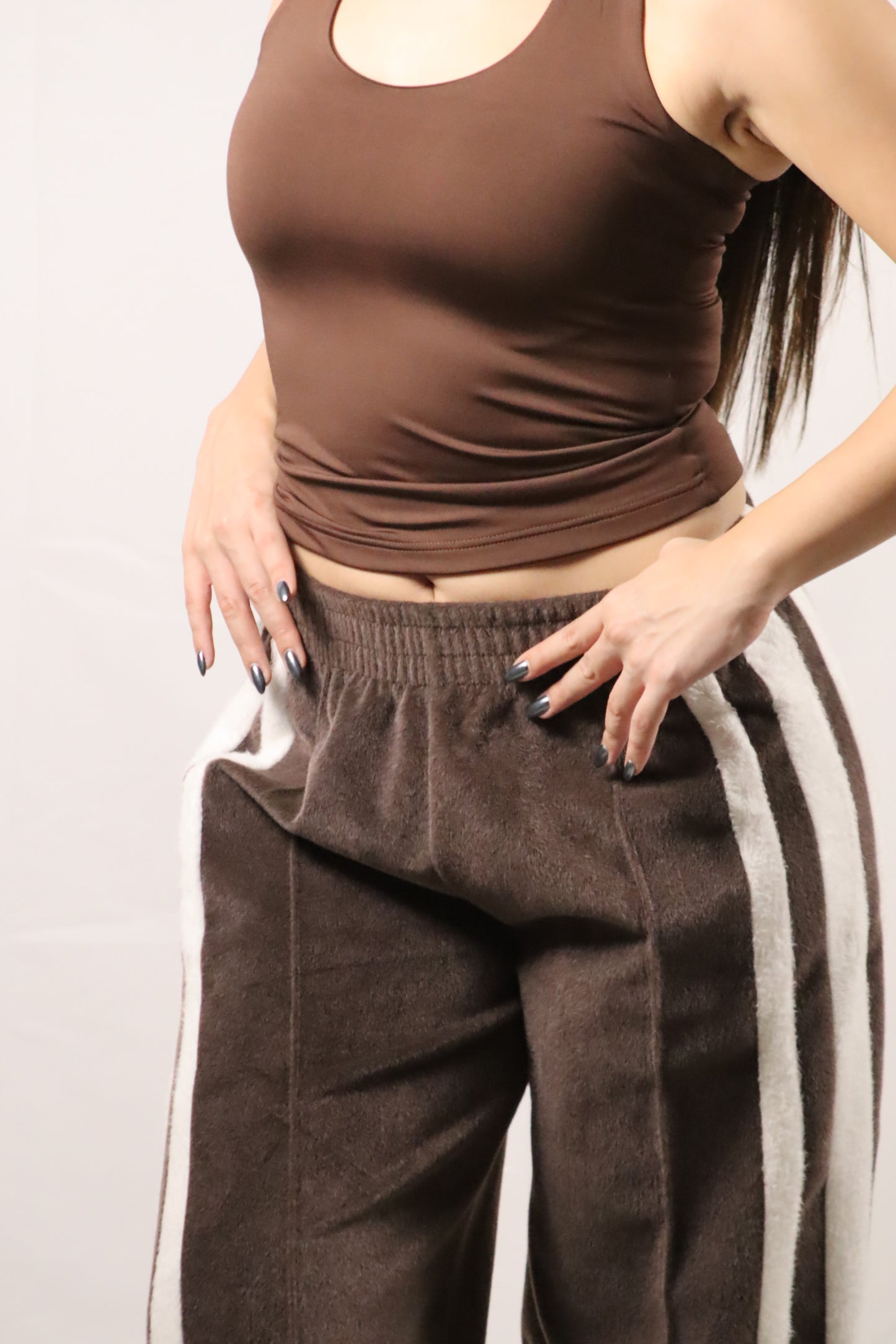 Velocity Track Pants – (Chestnut Series)