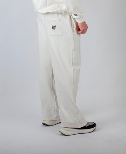 WHITE COTTON SWEATPANTS WITH FUR-LINED INTERIOR