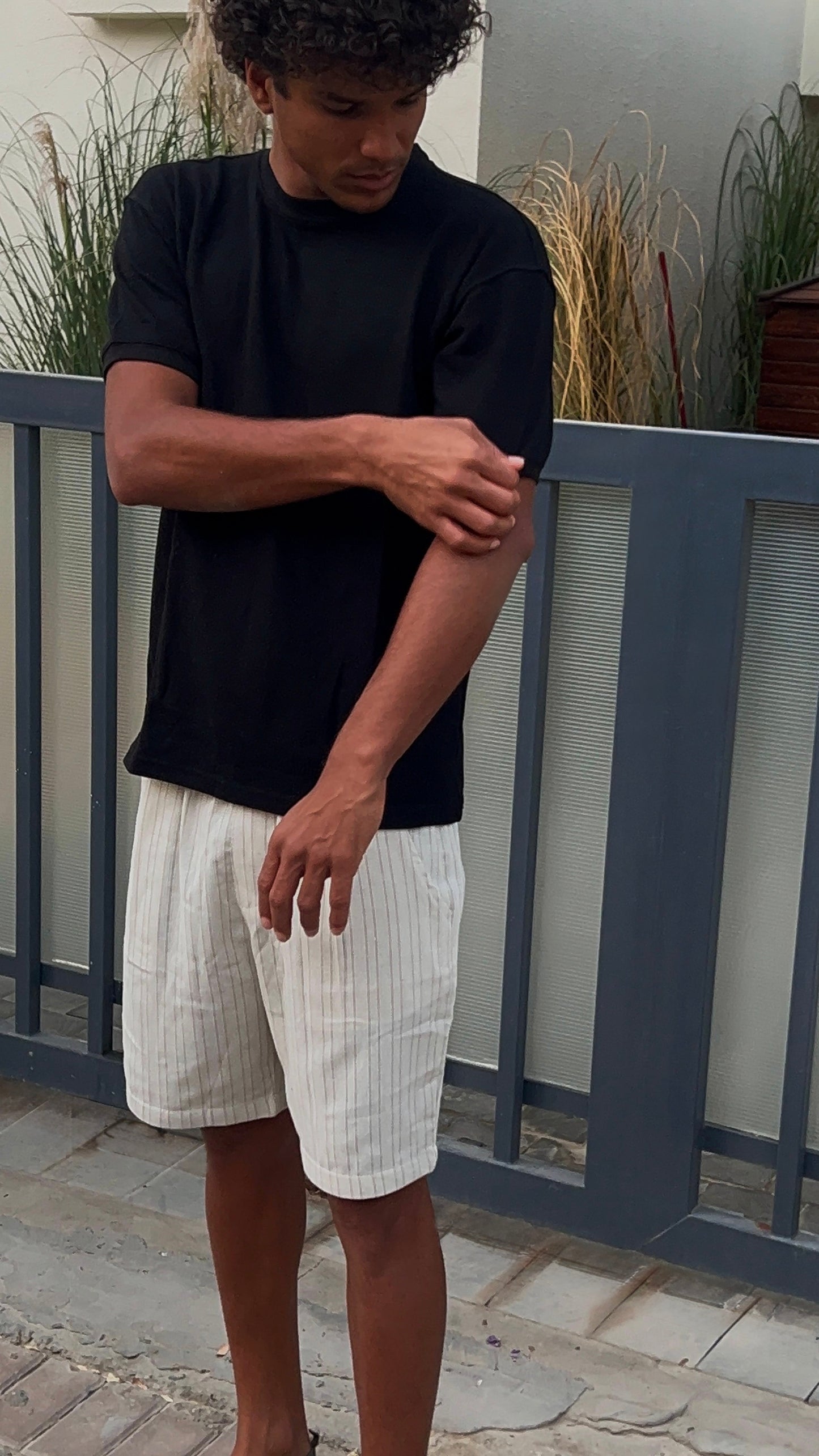 Beige Linen Stripped short